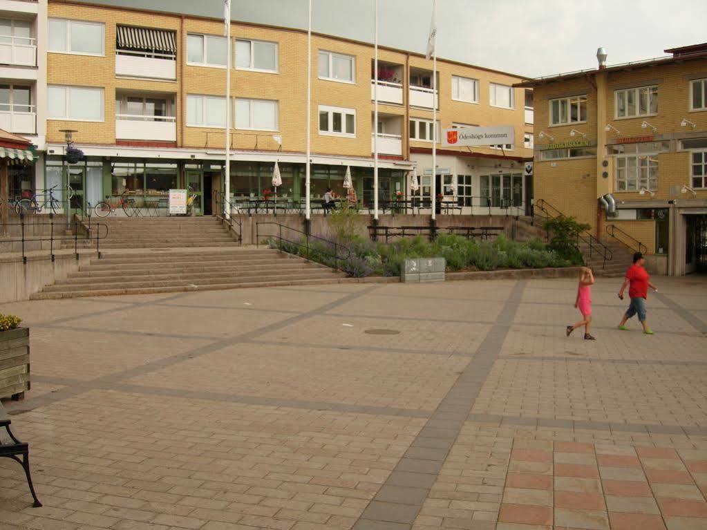Oedeshoegs Hotell & Vandrarhem エクステリア 写真